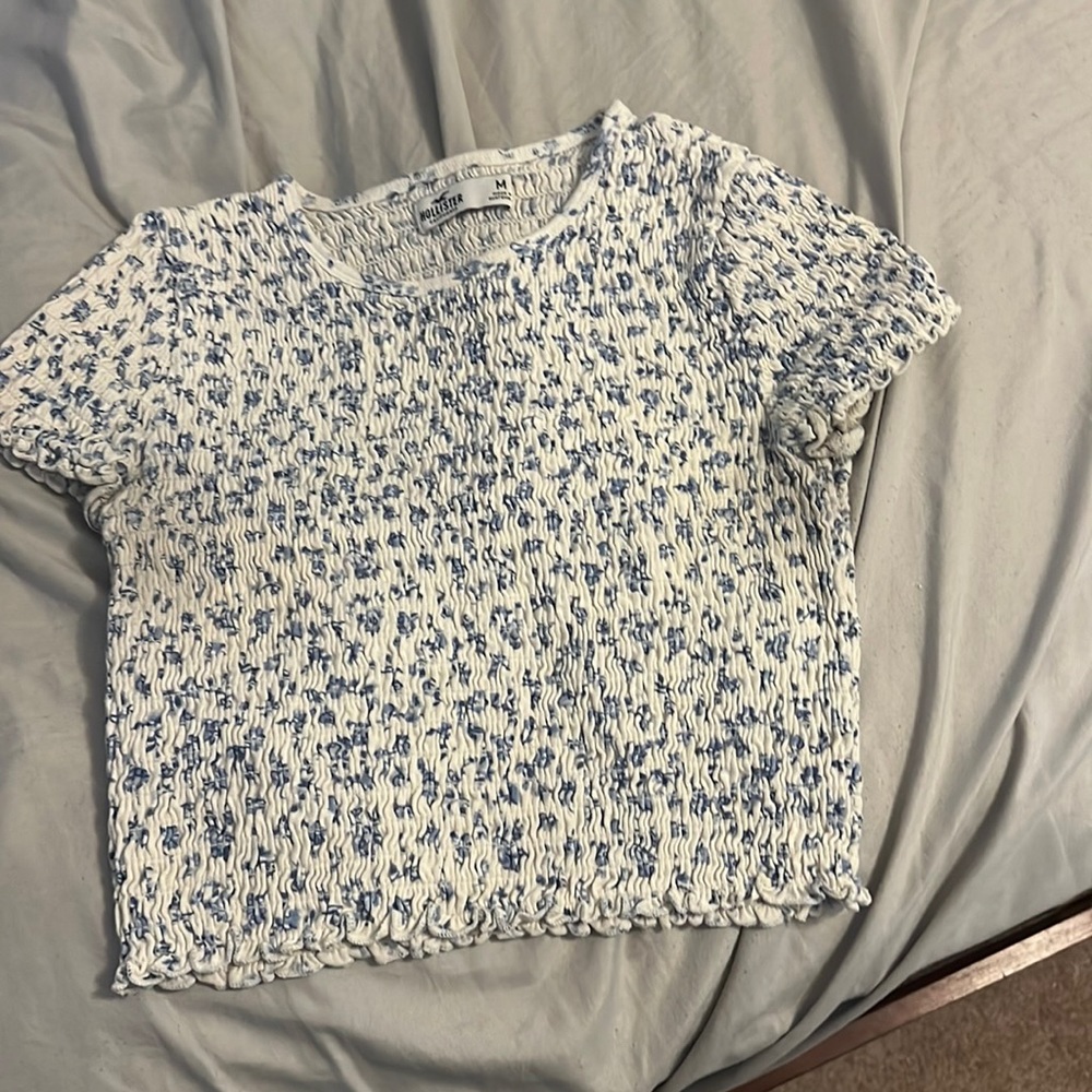 Hollister crop top